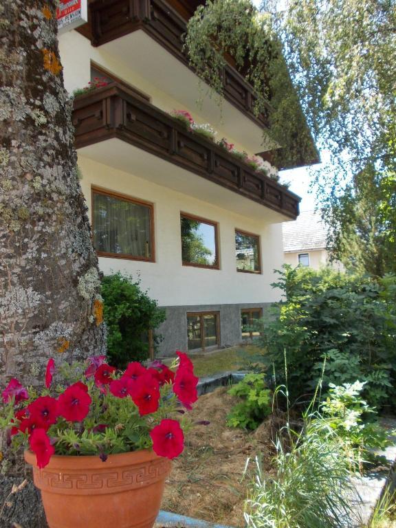 Gasthaus Gruber Hotel Tamsweg Exterior foto